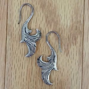 Gorgeous 14g Silver 2" Long Earrings